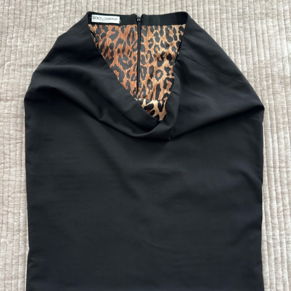 Dolce & Gabbana Black A-Line Skirt with Leopard Print Lining